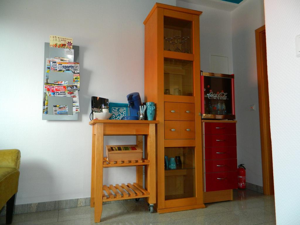 Messeapartment, Messezimmer Sehnde Ruang foto